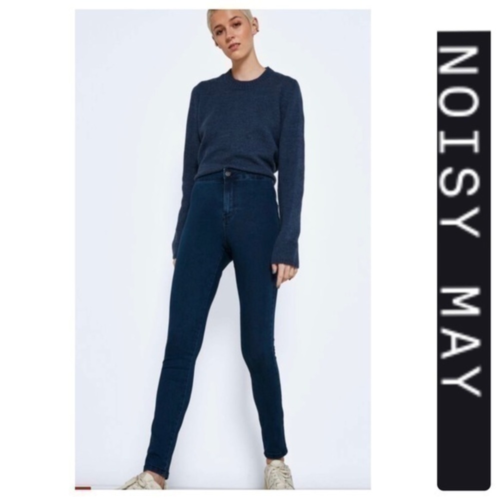 NOISY MAY size medium skinny super high rise women’s jeans/jeggings